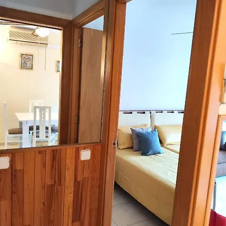Luminoso Apartamento En Salou Con Terraza Y Parque Infantil Ideal Familias Exterior foto