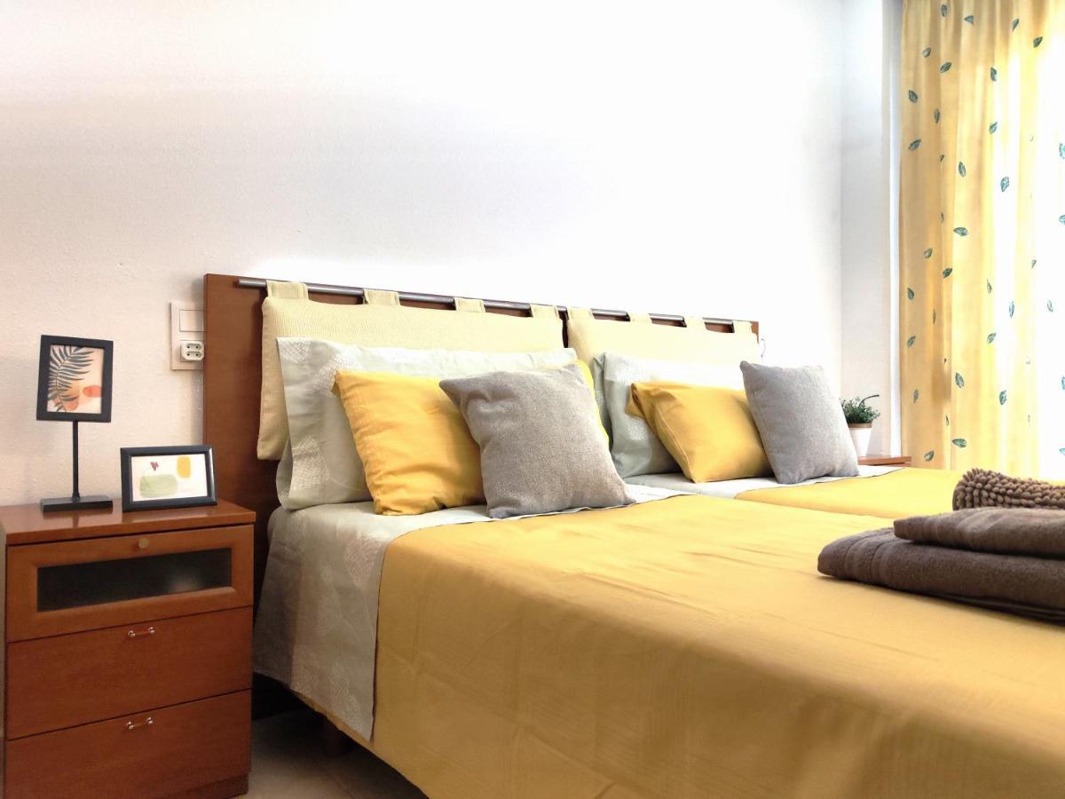 Apartamento Luminoso En Con Terraza Y Parque Infantil Ideal Familias Salou