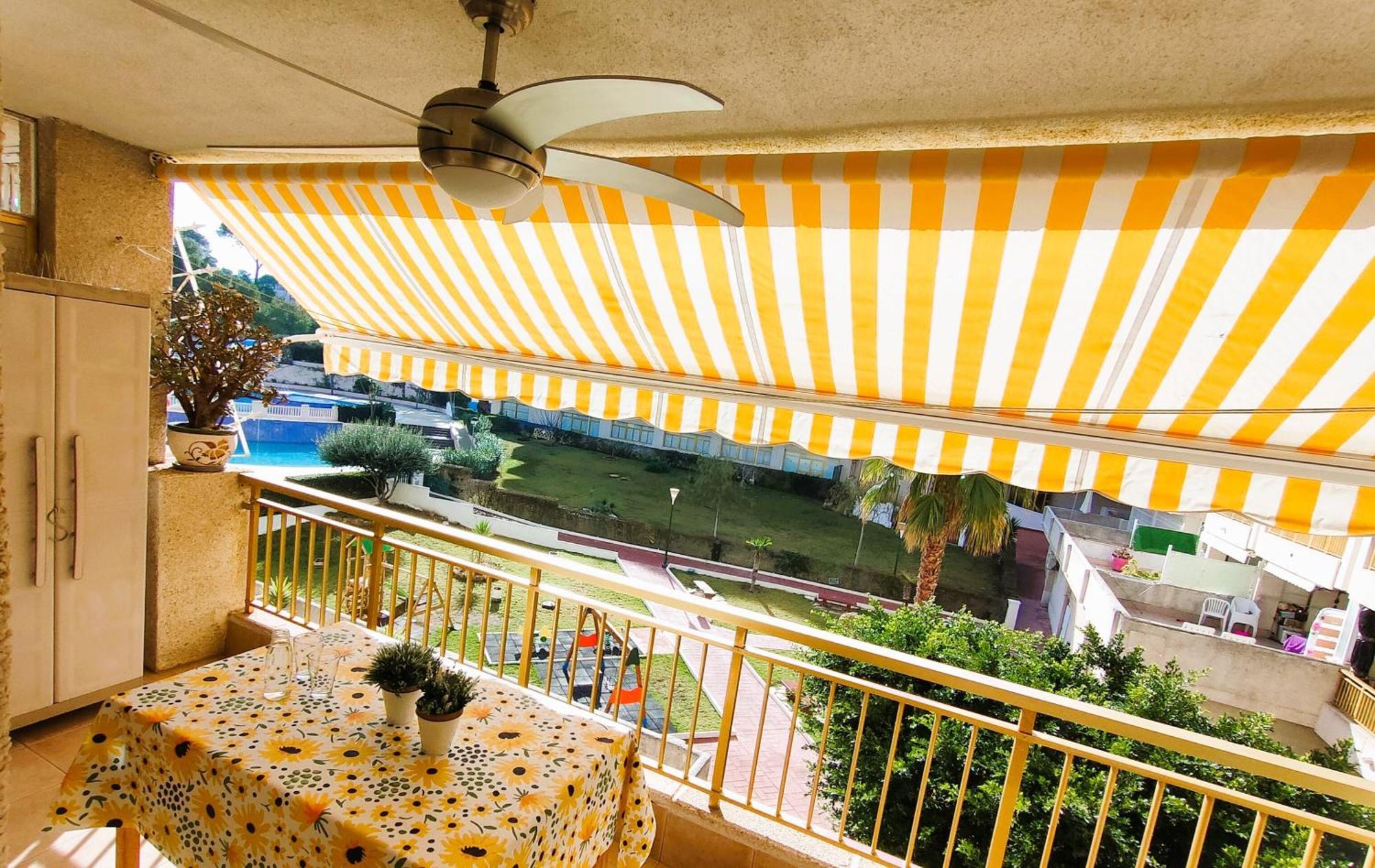 Luminoso En Con Terraza Y Parque Infantil Ideal Familias Appartement