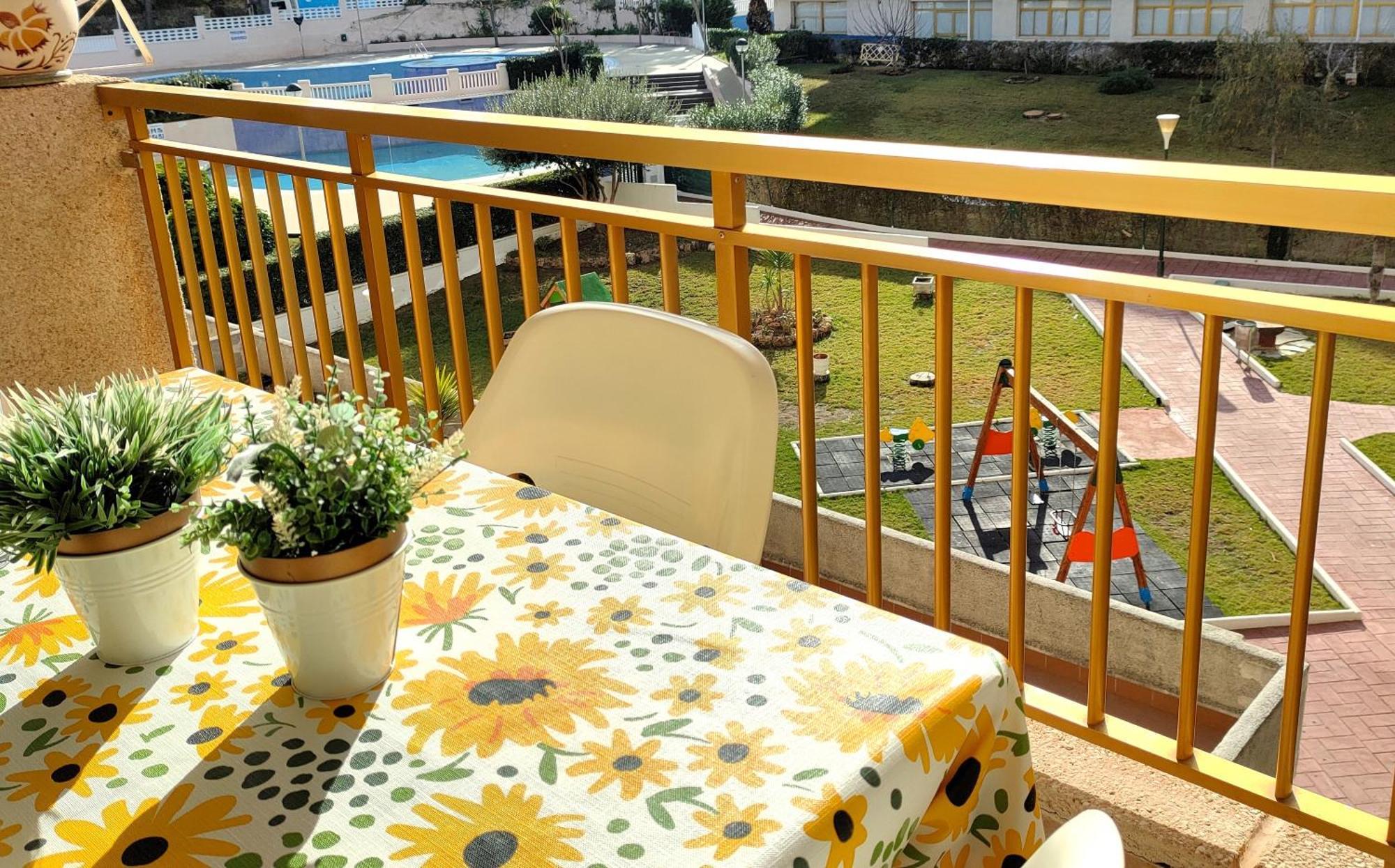 Luminoso En Con Terraza Y Parque Infantil Ideal Familias Appartement Salou