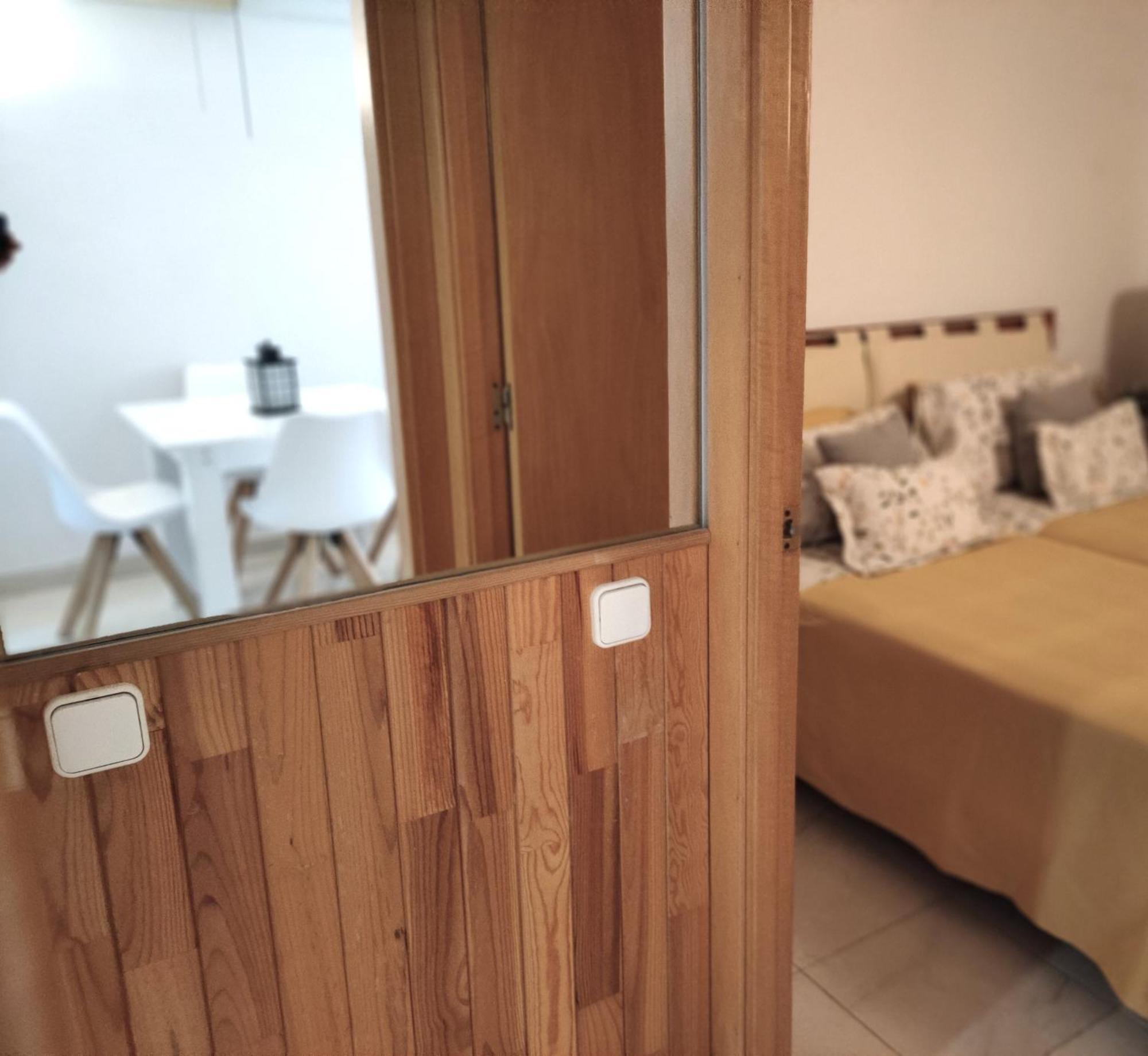 Apartamento Luminoso En Con Terraza Y Parque Infantil Ideal Familias Salou